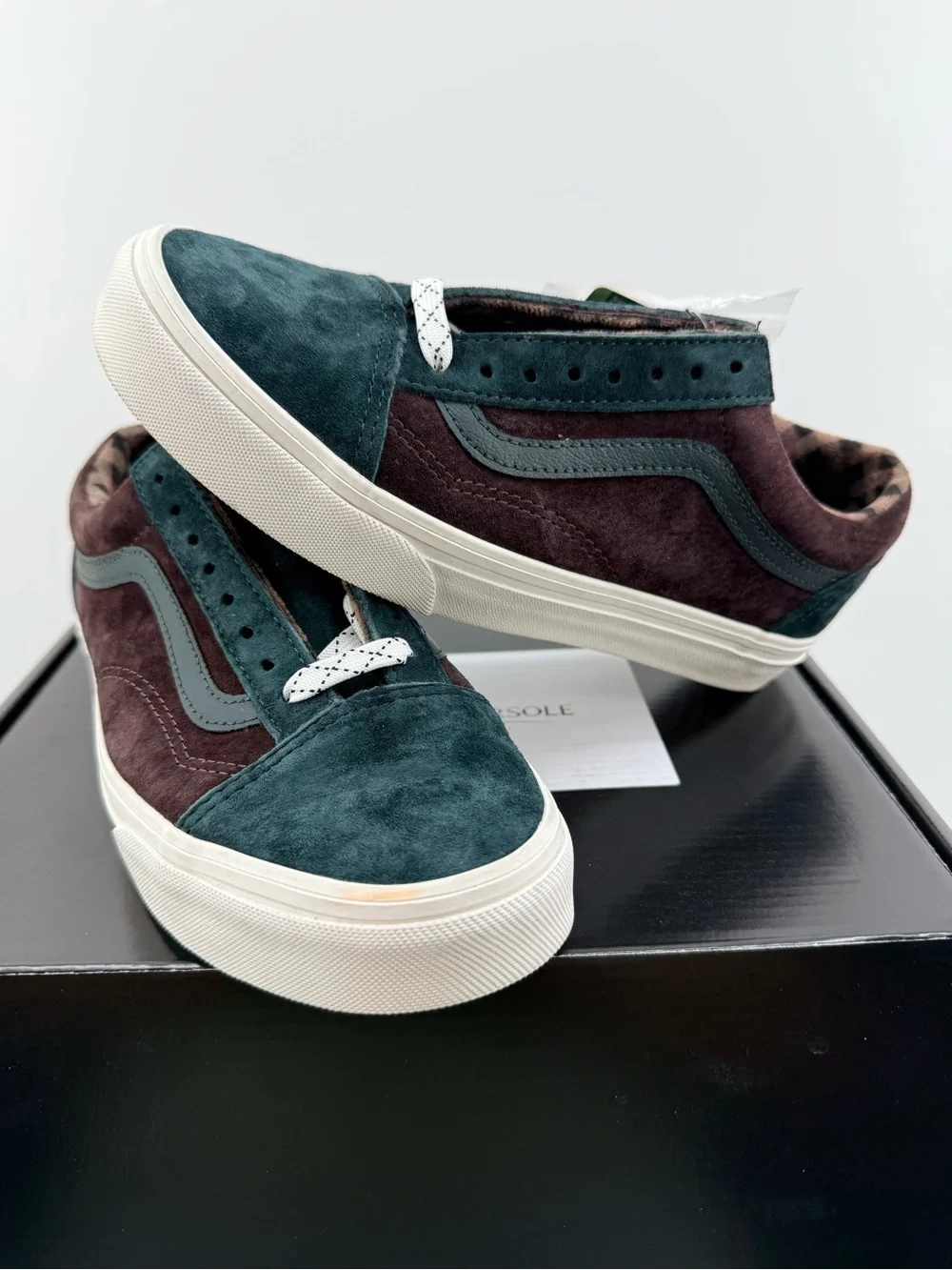 Vans Old School Suede Green/ Burgundy size 6.5M